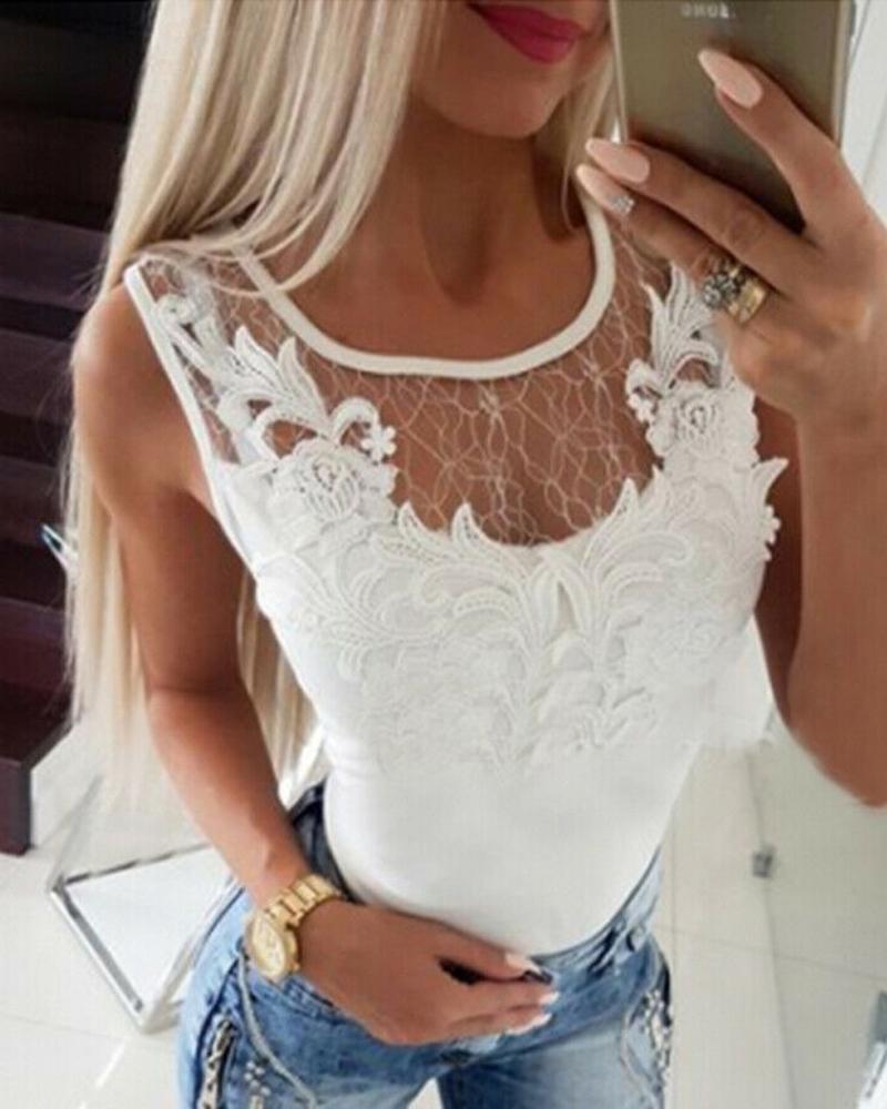 

Lace Applique Mesh Stitching Cutout Back Women Top, White