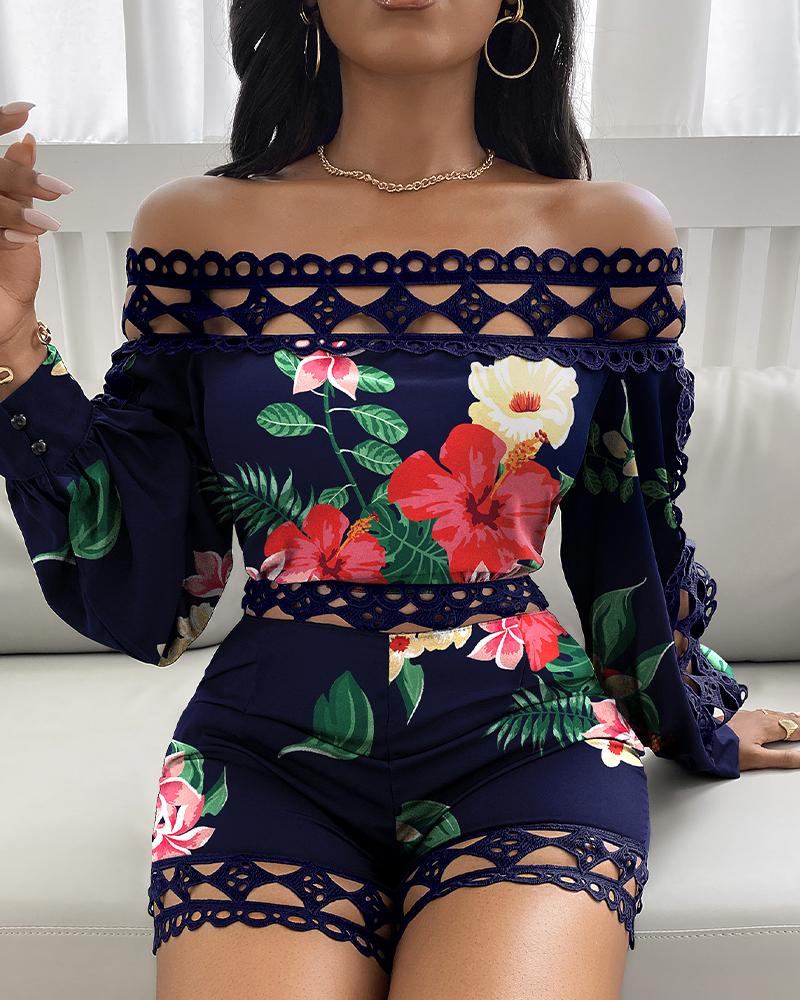 

Floral Print Off Shoulder Patchwork Hem Romper, Purplish blue