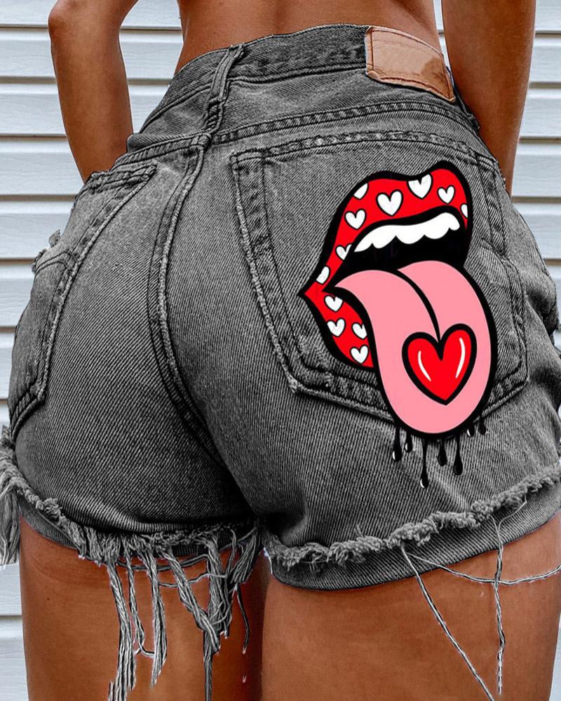 

Raw Hem Fringe Lip Heart Print Denim Shorts, Gray