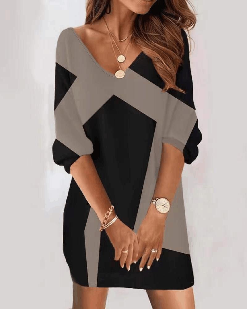 

Geo Print V-Neck Half Sleeve Casual Dress, Black