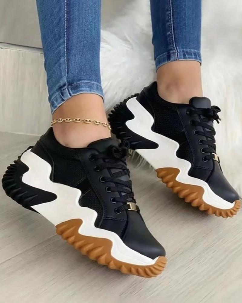 

Colorblock Lace-up Muffin Sneakers, Black