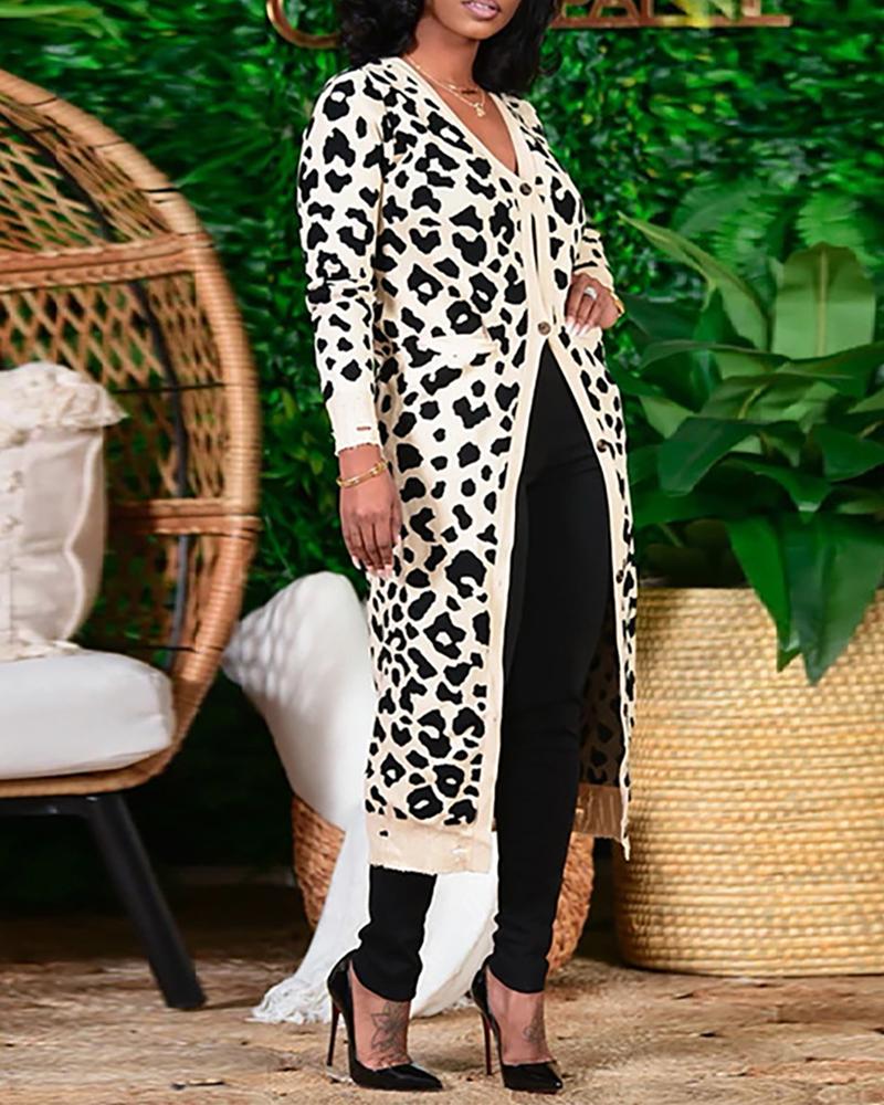 

Knit Cheetah Print Buttoned Long Sleeve Coat, White