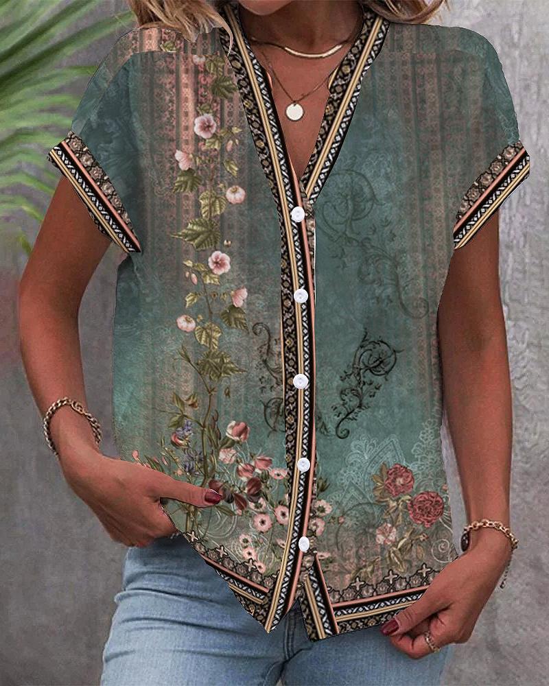 

Tribal Floral Print Button Design Blouse, Green