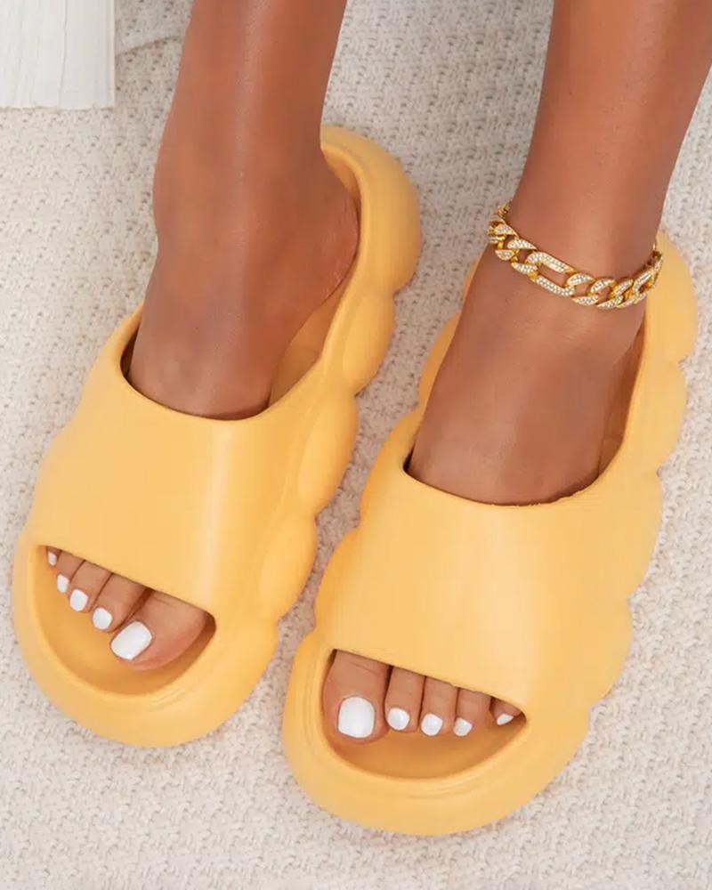 

Round Toe Soft Slippers, Yellow