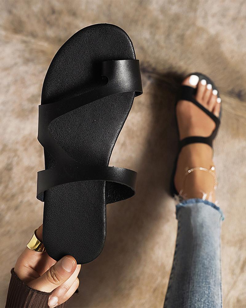 

Rome Style Round-toe Solid Color Toe Post Flat Sandals, Black