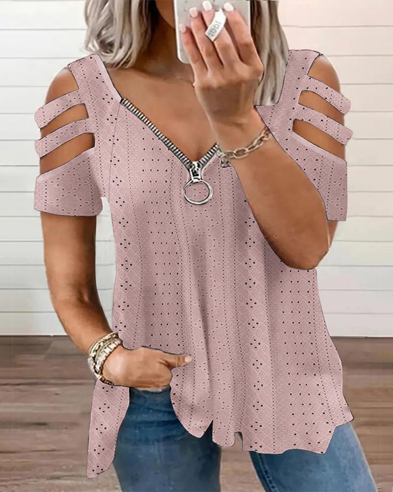 

Plus Size Eyelet Embroidery Cutout Zipper Design T-Shirt, Pink