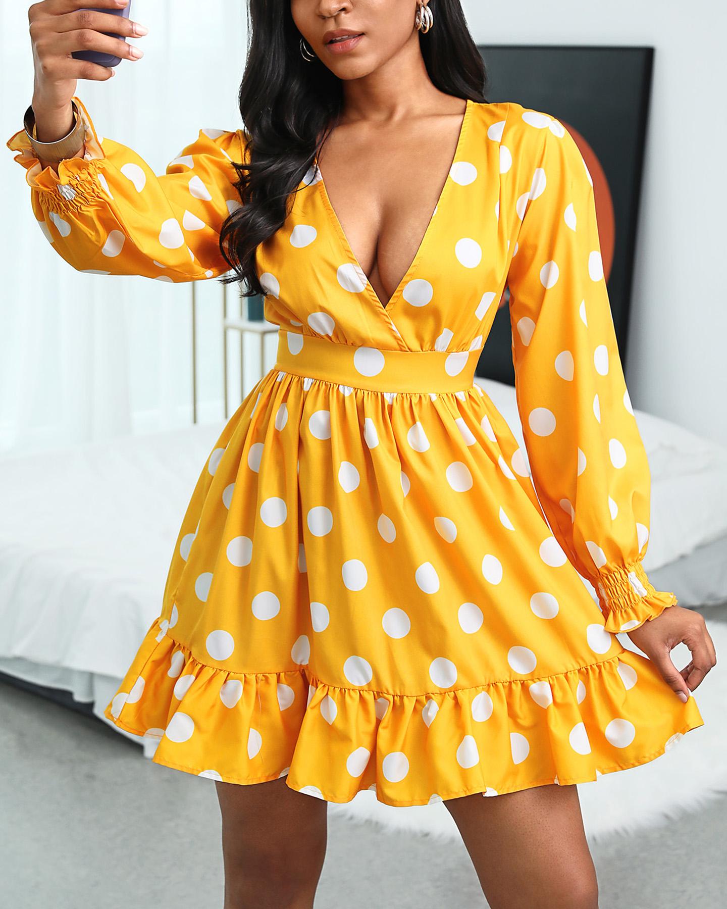

Plunge Polka Dots Shirring Design Ruched Ruffles Casual Women Dress, Yellow