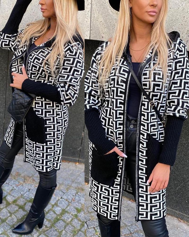 

Geometric Print Patch Pocket Zip Up Hooded Coat, Black&white