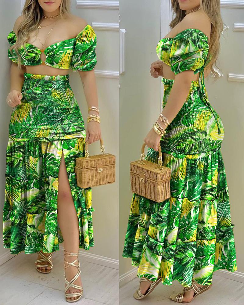 

Tropical Print O-Ring Crop Top & Shirred Slit Ruched Skirt Set, Green