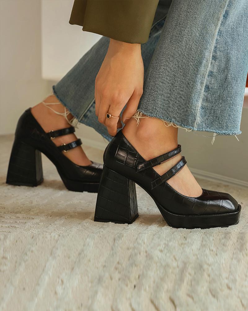 Chaussures Jenny à talon carré à bout carré uni à double bandage Online