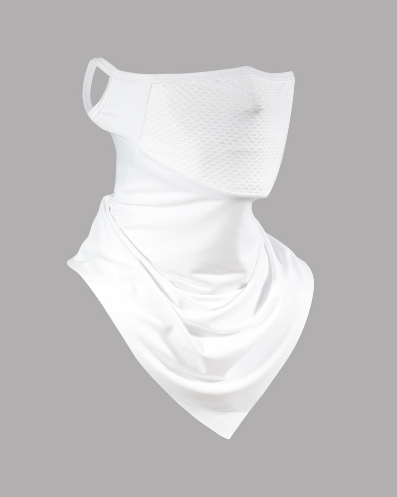 

Plain Hanging Ear Dust-proof Mask, White
