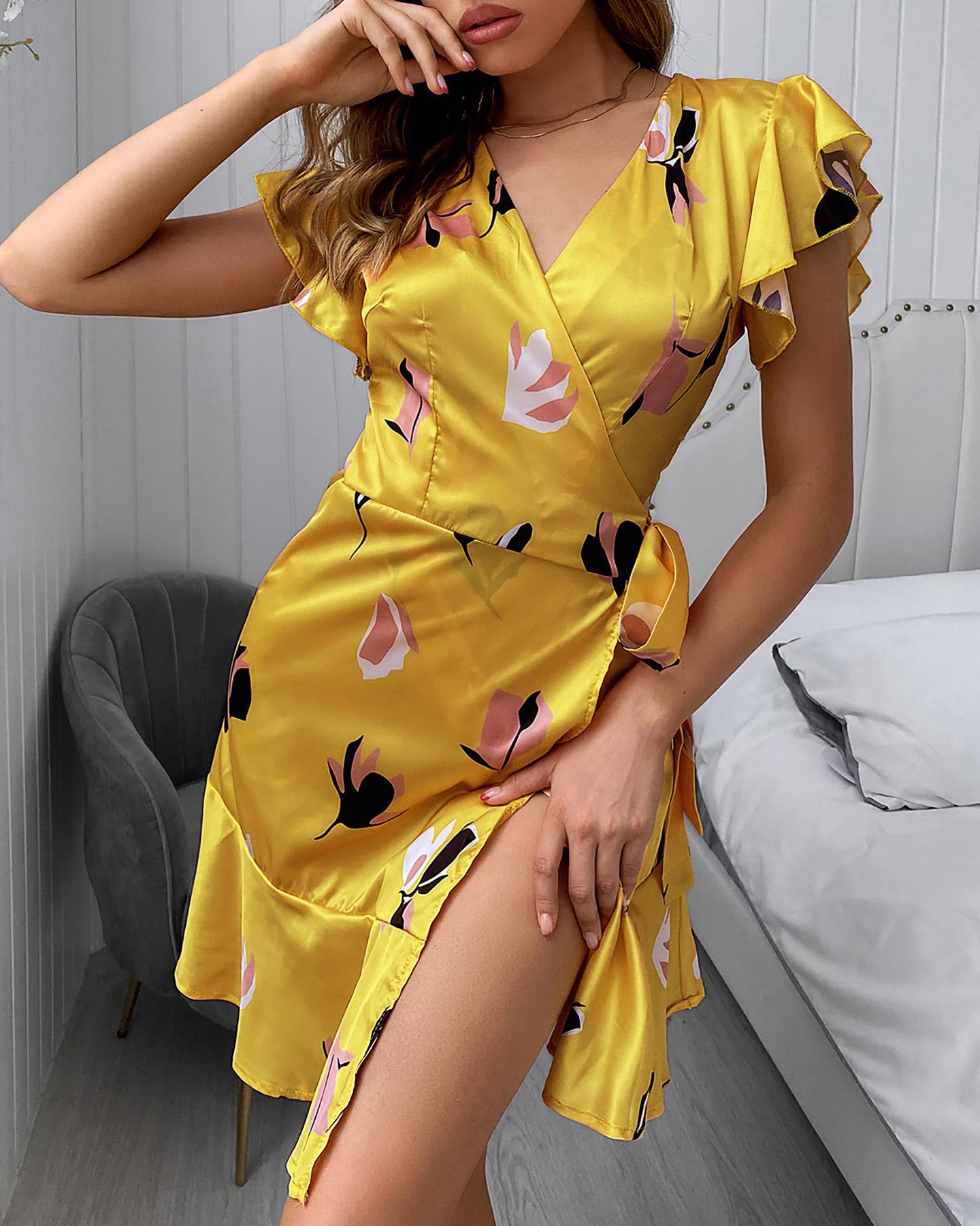 

Floral Print Ruffle Hem V-Neck Dress, Yellow