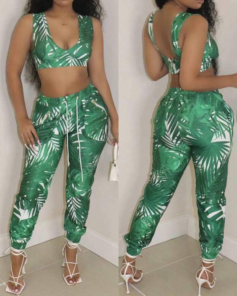 

Vacation Style Leaves Print Sleeveless Tank Top With Pants Suit Sets, Green