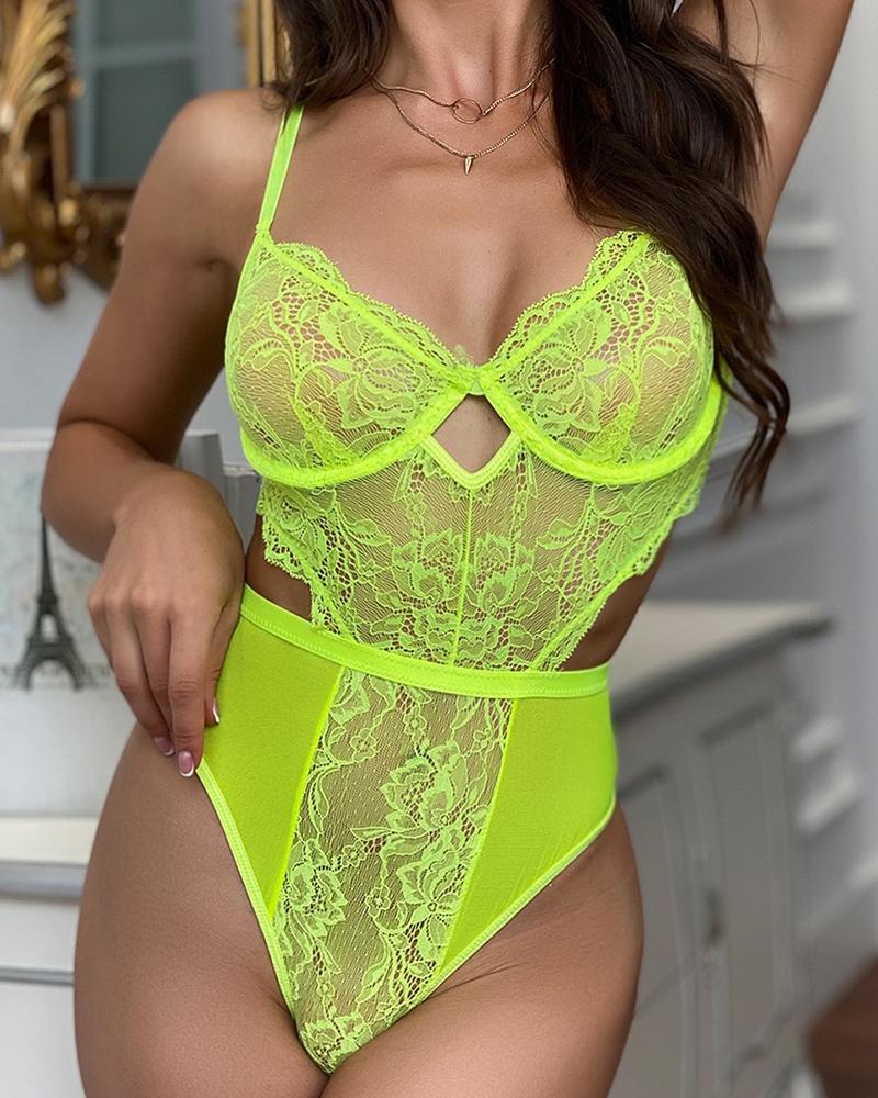

Crochet Lace Cutout Front V-Neck Teddy, Yellow