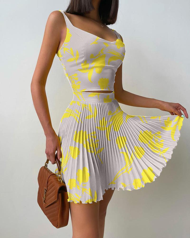 

Floral Print Tank Top & Pleated Skirt Set, Yellow