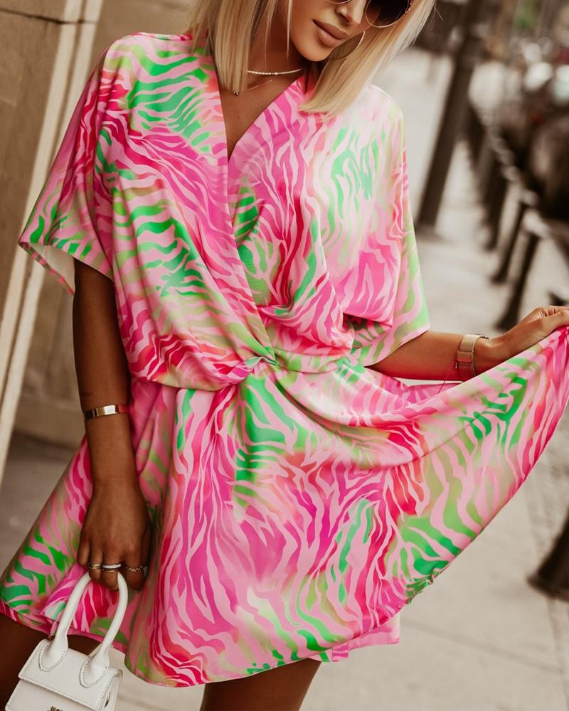 

Zebra Stripe Print Batwing Sleeve Wrap Dress, Multicolor