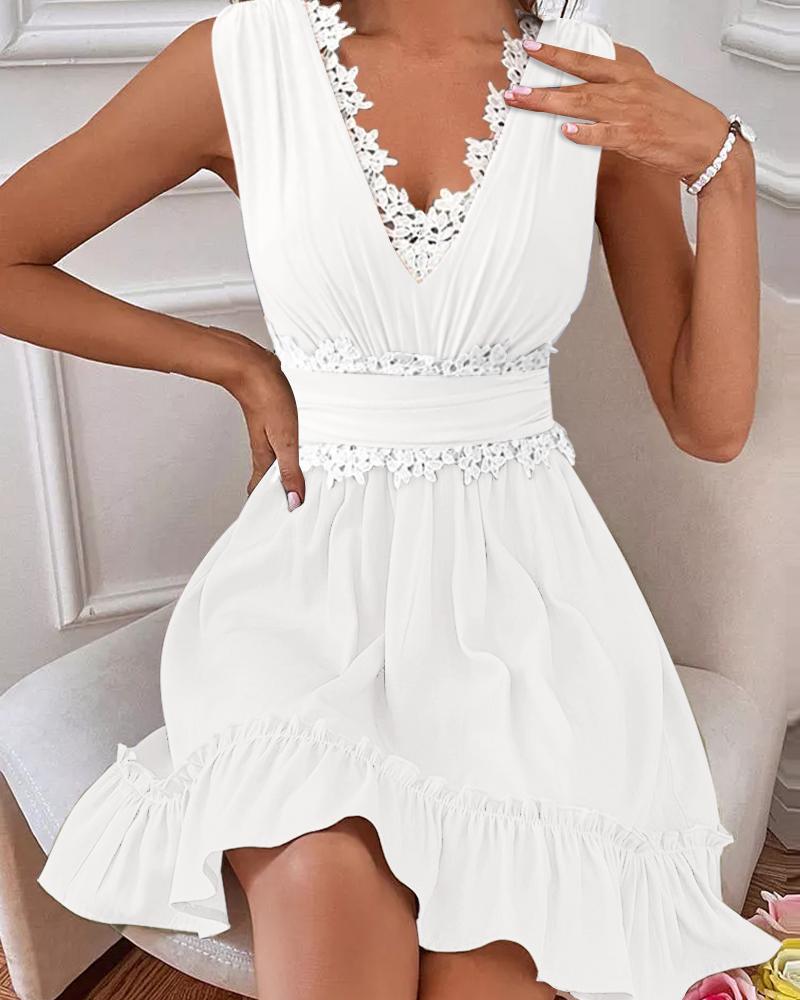 

Lace Trim Ruffle Hem Casual Dress, White