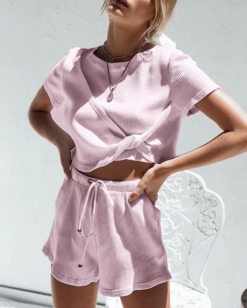 

Ribbed Solid Twisted Women Top & Short Set, Pink