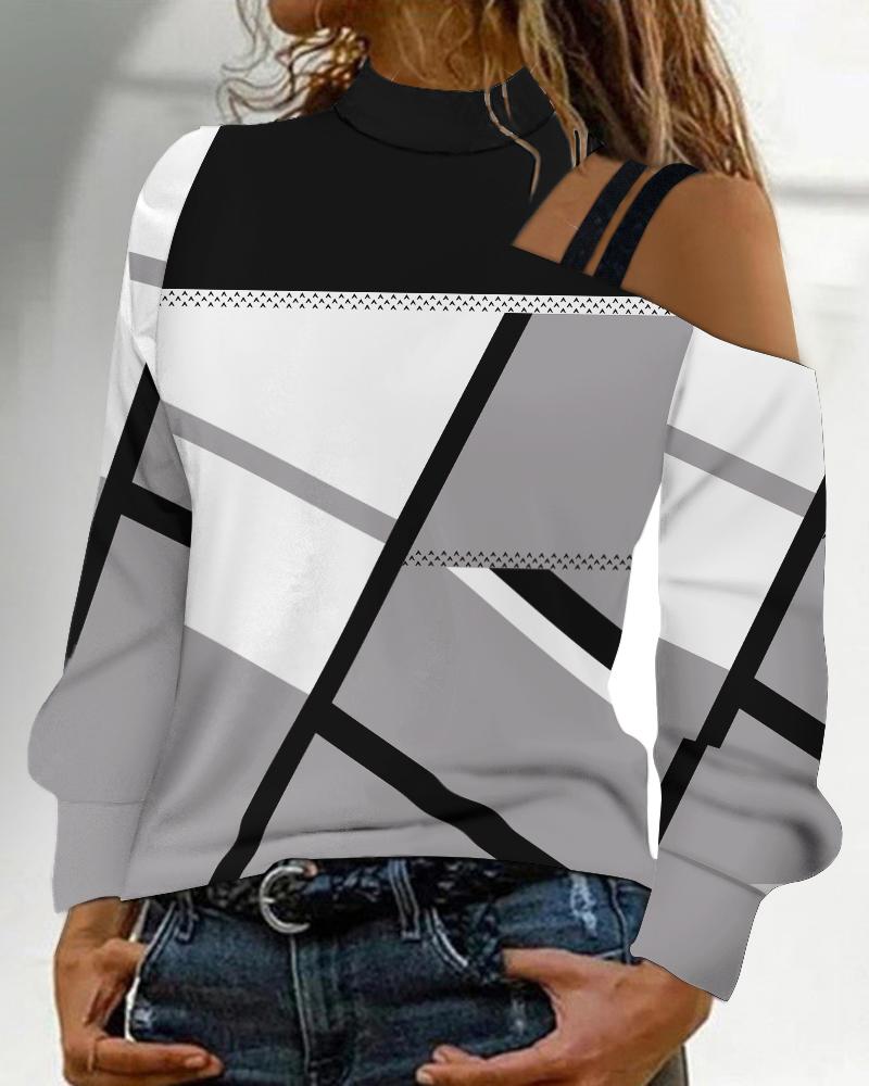 

Geometric Print Cold Shoulder Top, Gray