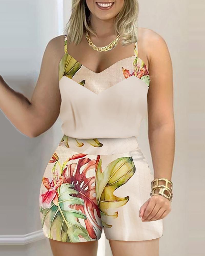 

Tropical Print Spaghetti Strap Top & Shorts Sets, Apricot