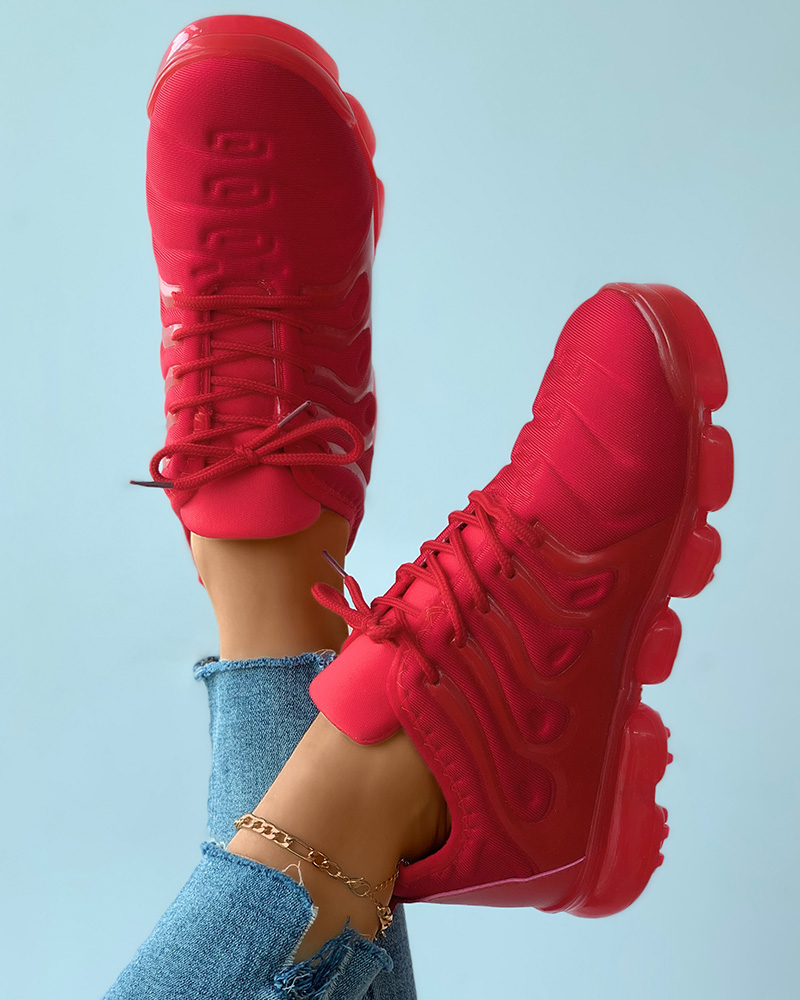 

Lace-up Front Breathable Casual Sneaker, Red