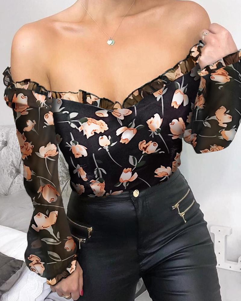 

Off Shoulder Frill Design Floral Print Blouse, Black
