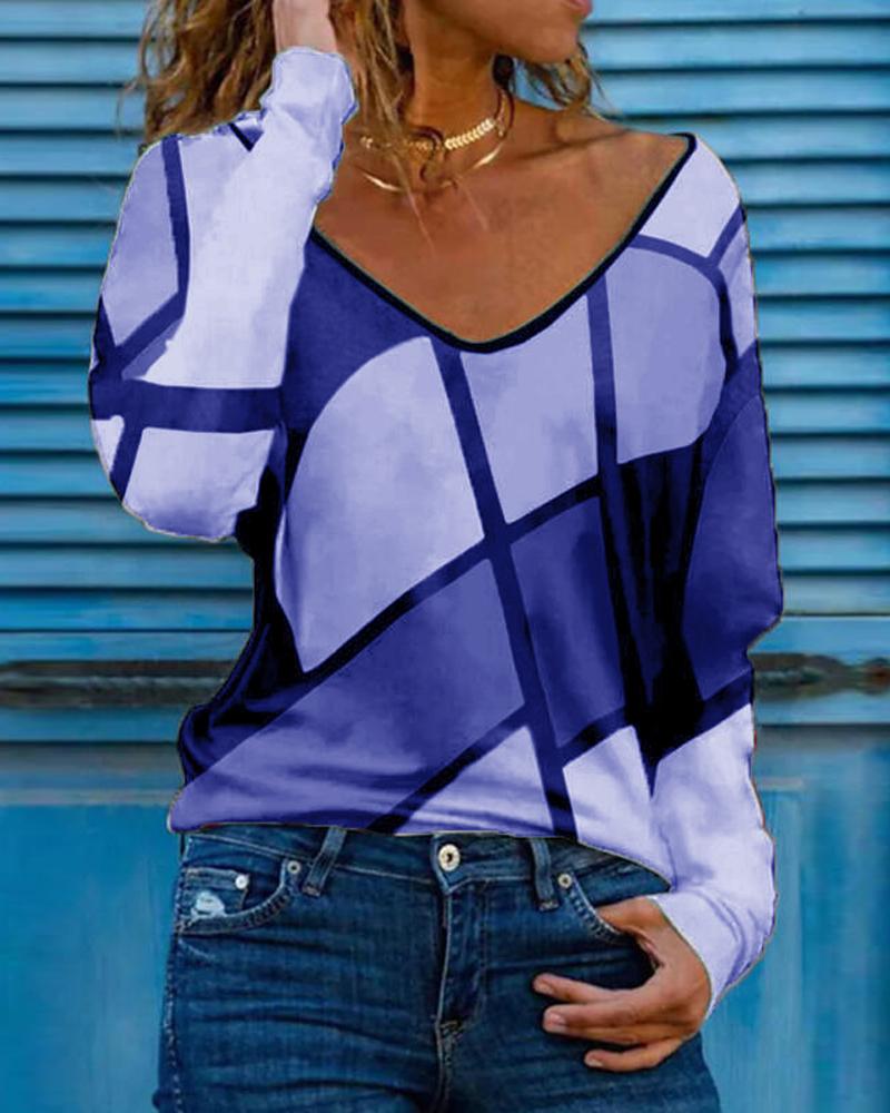 

Plus Size Geometric Print Long Sleeve V-Neck Top, Blue