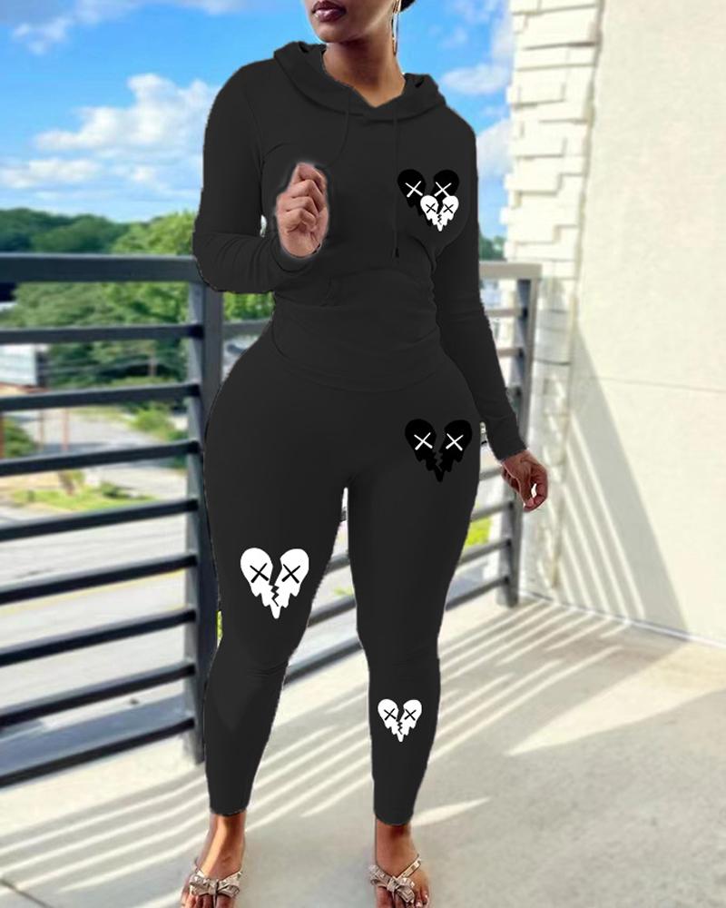 

Plus Size Heart Print Long Sleeve Top & Pants Set, Black