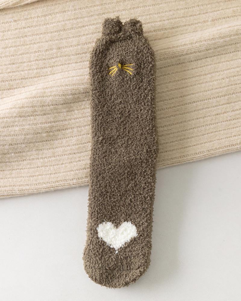 

1Pair Cat Paw Heart Print Fuzzy Socks, Coffee