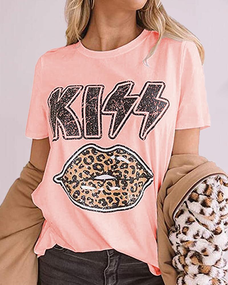 

Women' Vintage Leopard Lip Letter Kiss Print Short Sleeve T-shirt, Pink