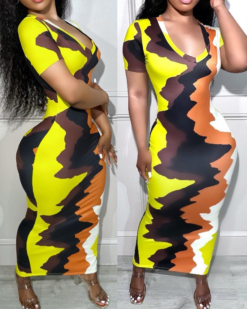 

Abstract Print Short Sleeve Maxi Dress, Yellow