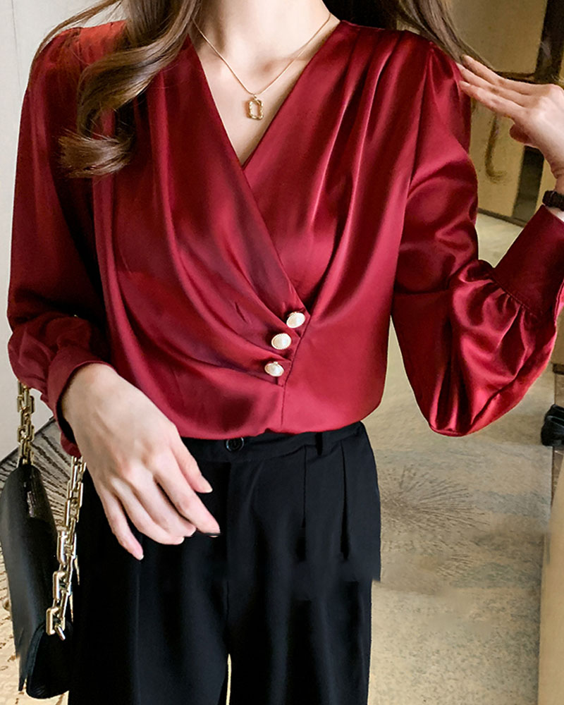 

Button Decor Ruched V-Neck Long Sleeve Top, Red