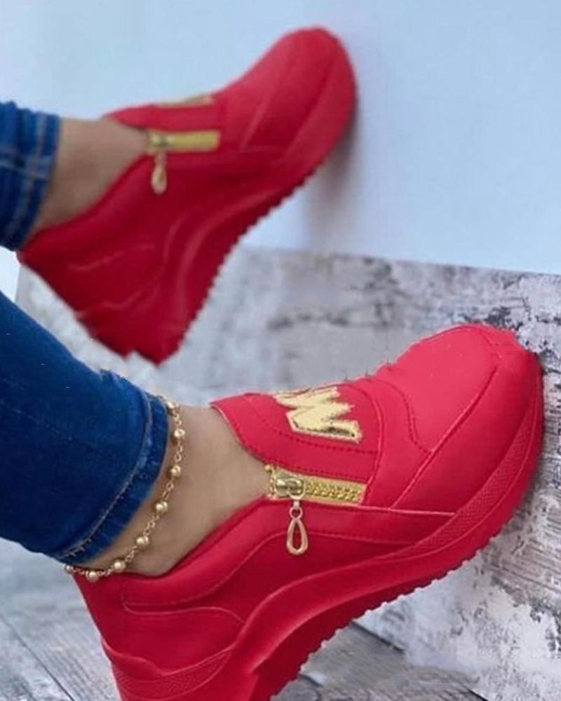 

Round-toe Solid Color Splicing Letter Embroidery Sneakers, Red