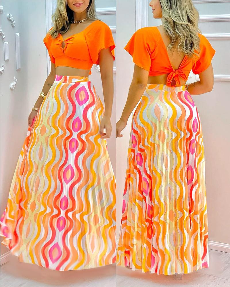 

O-Ring Crop Top & Geometric Print Pleated Skirt Set, Orange