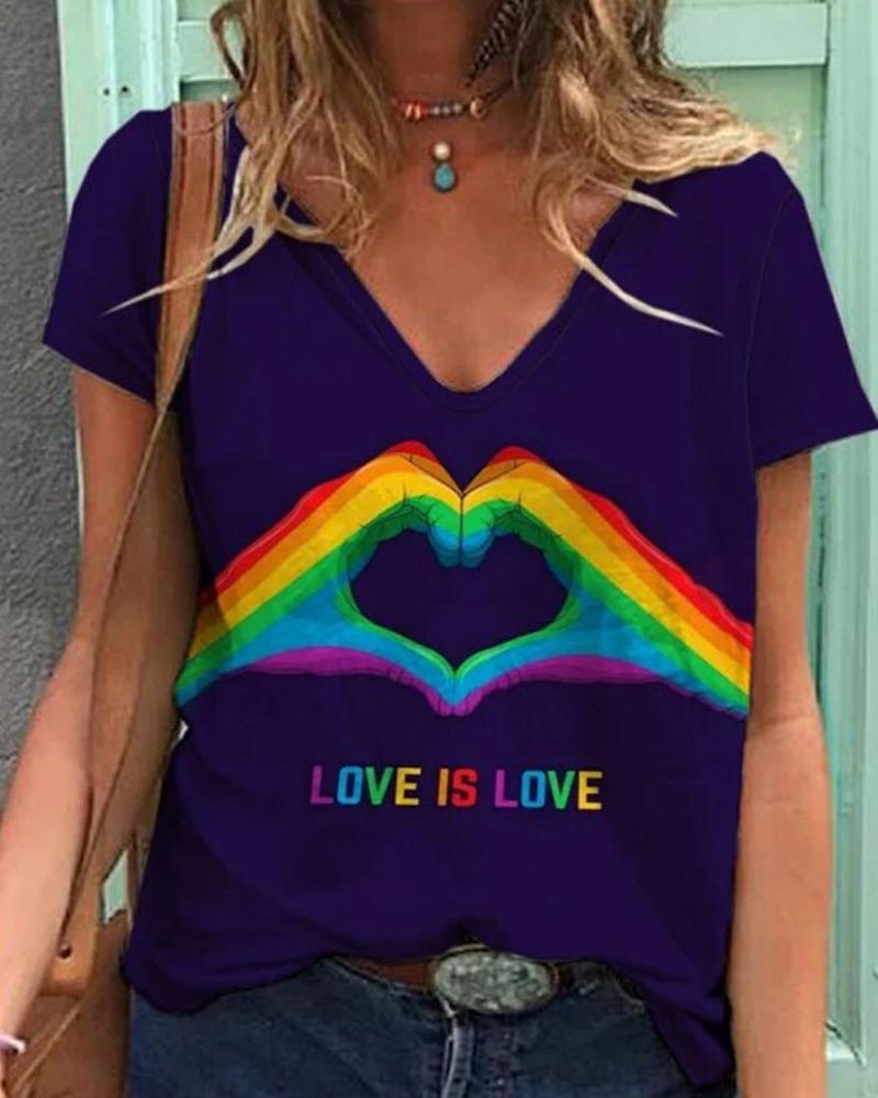 

Pride Month Rainbow Stripe Hands Heart Love Is Love Print Casual T-shirt, Black