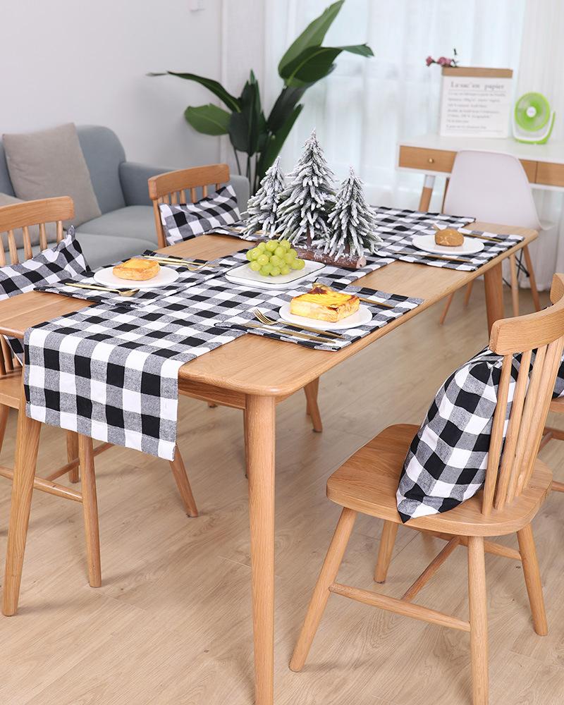 

1pc Christmas Table Runner Plaid Table Mat Seasonal Winter Holiday Kitchen Dining Table Decoration Indoor Outdoor Home Party Supplies, Blackwhite