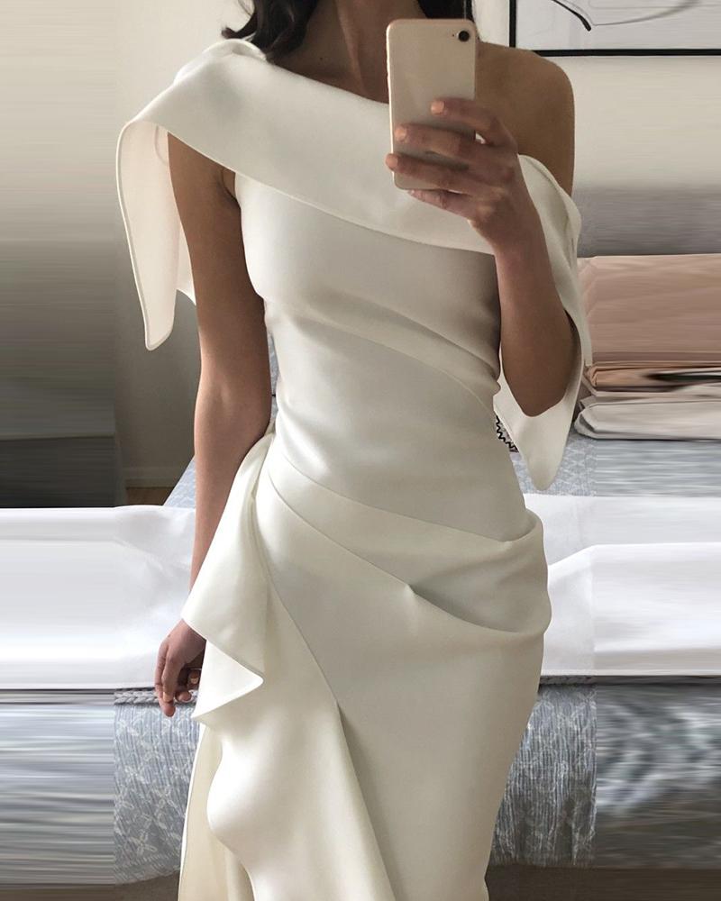 

One Shoulder Ruched Ruffle Hem Slit Dress, White