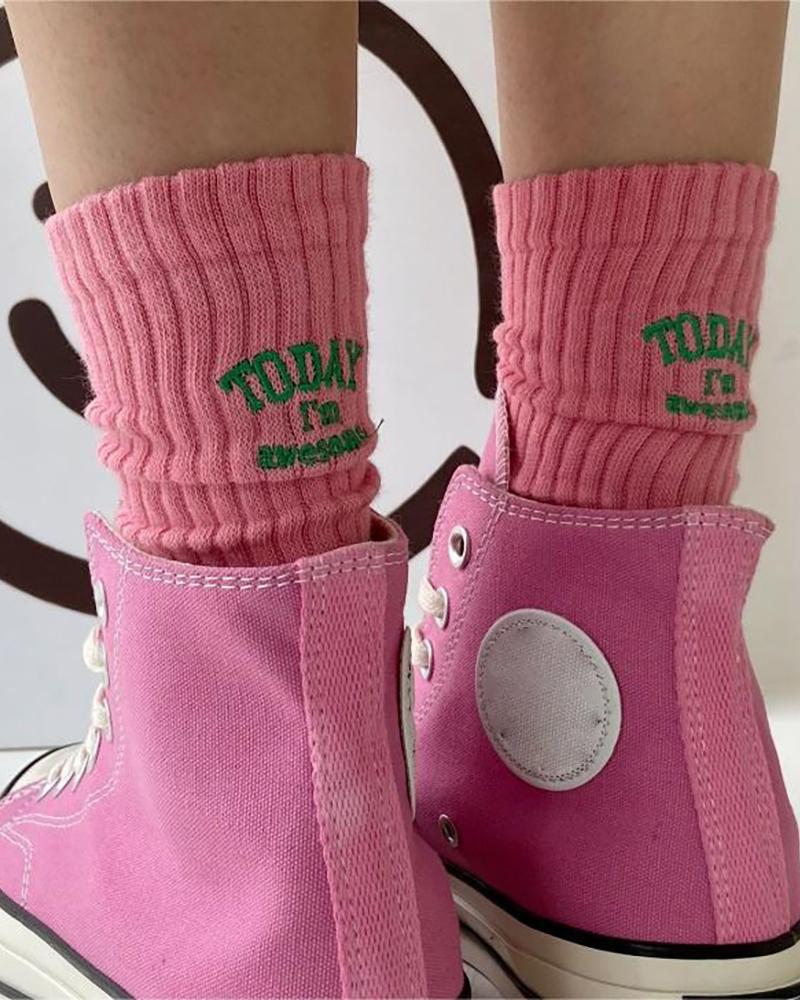 

1Pair Slogan Embroidery Knit Crew Socks, Pink