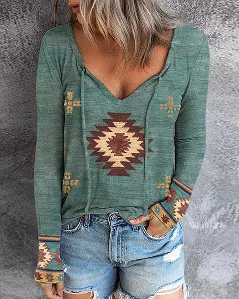 

Tribal Print Long Sleeve Top, Green