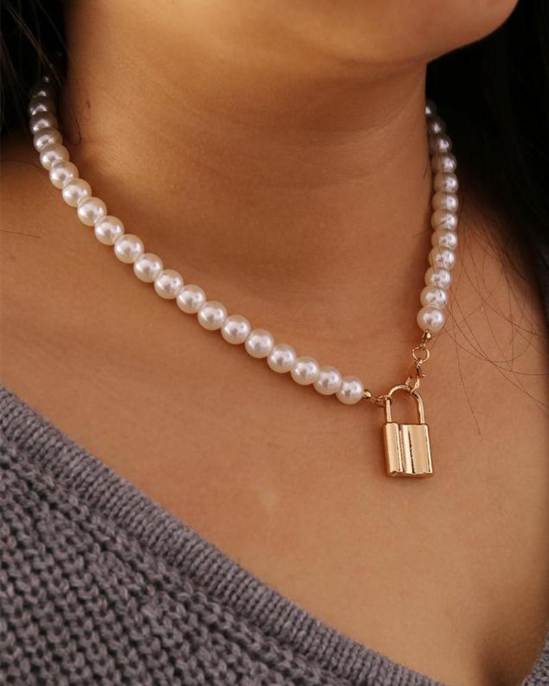 

Bohemian Wild Pearl Lock Necklace, Beige