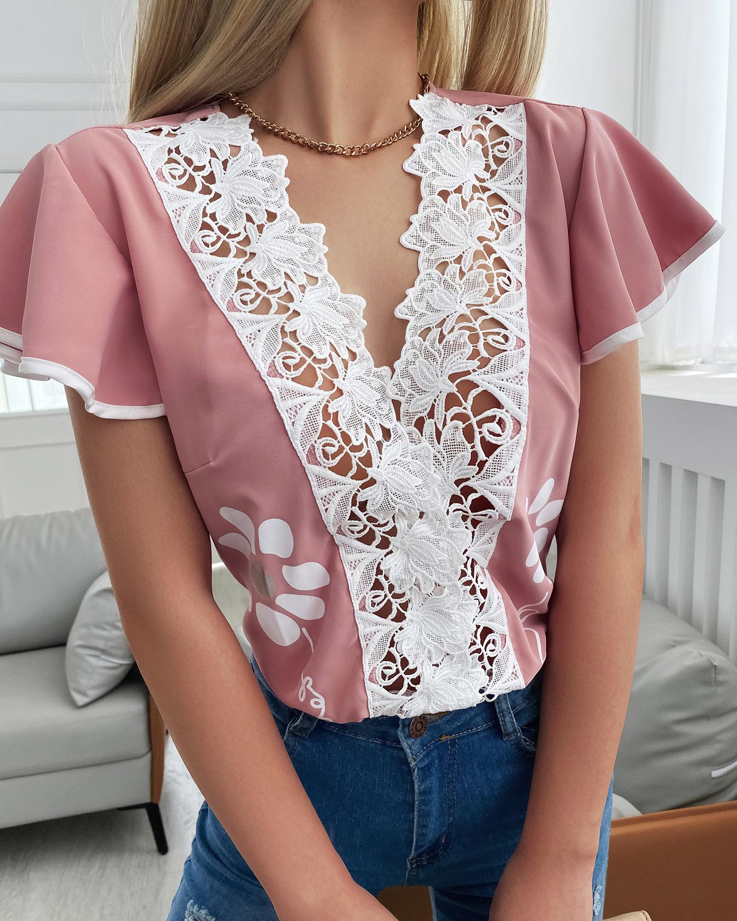 

Ruffles Hem Contrast Lace Trim Top, Pink