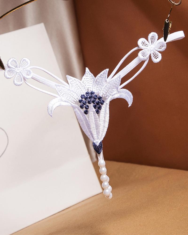 

Sexy Floral Embroidery Splicing Pearl Low Waist Thong Panties, White