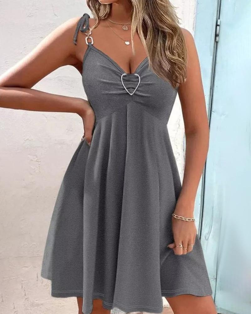 

Heart Pattern Tied Detail Ruched Mini Dress, Gray