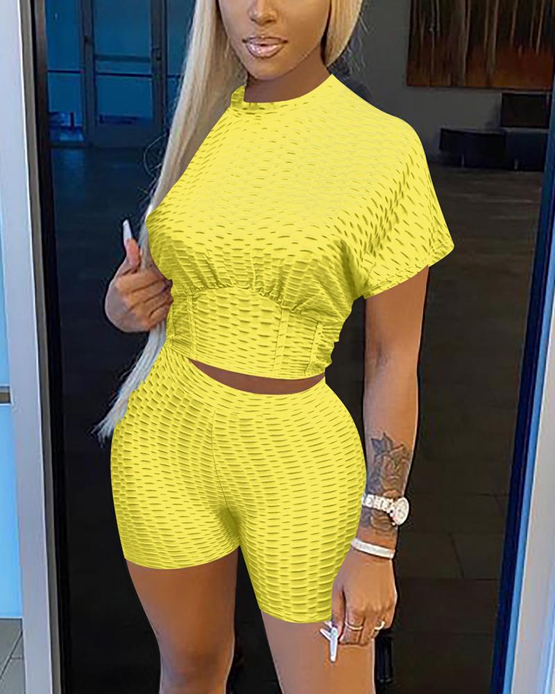 

Solid Short Sleeve Loose T-shirts With Shorts Suit Sets, Yellow