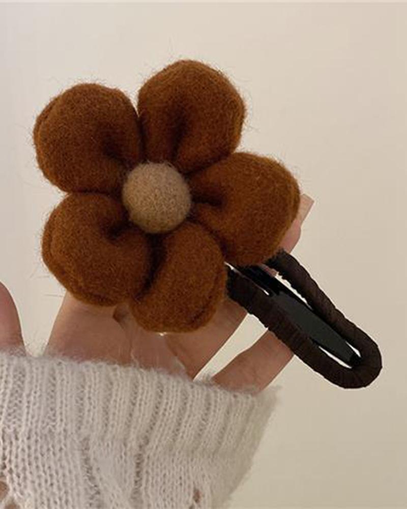 

Cute Flower Fabric Elegant Winter Fashion Jewelry Hair Clip, Brown