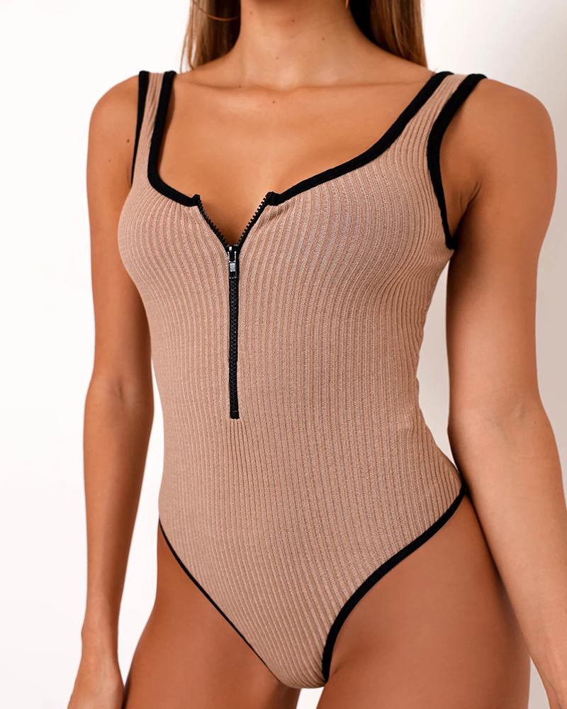 

Zipper Design Contrast Binding Casual Bodysuit, Khaki