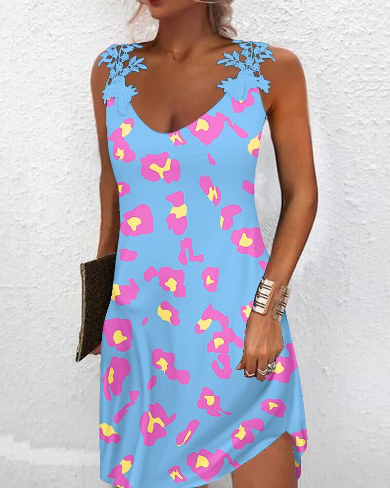 

Pink Leopard Print Lace Patch Casual Dress, Blue