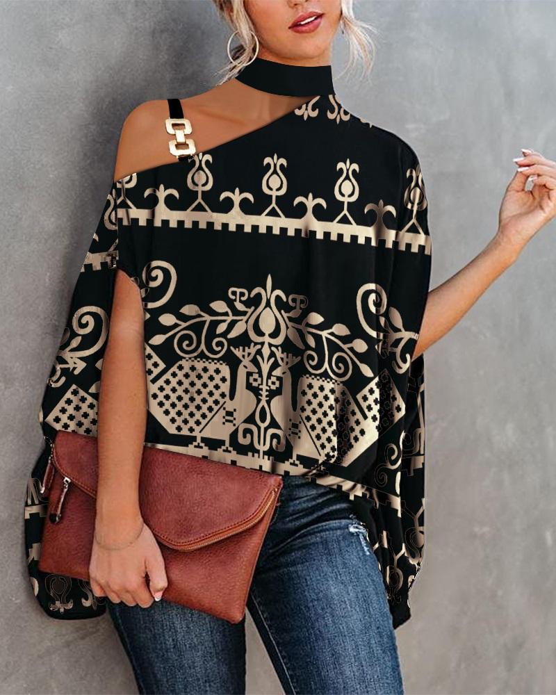 

Baroque Print Cold Shoulder Chain Decor Top, Black