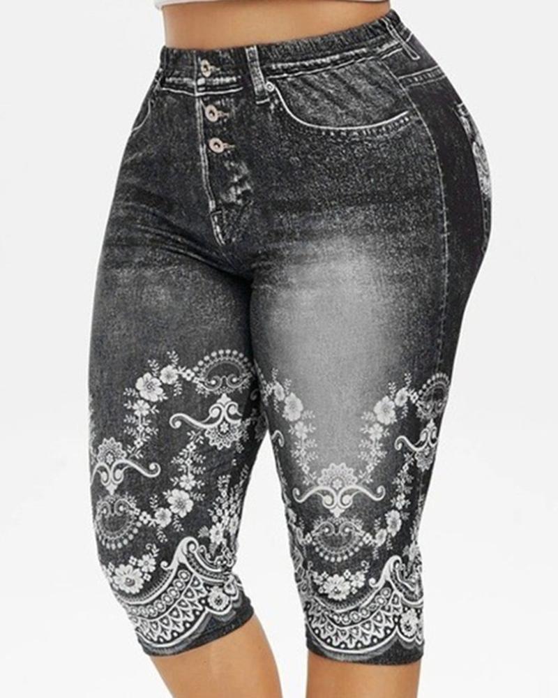 

Plus Size Floral Faux Denim Printed High Waist Capris Pants, Gray