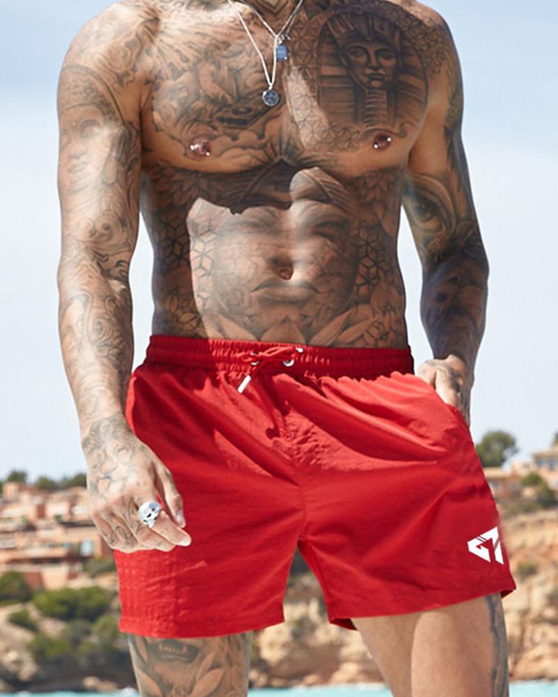 

Solid Logo Print Loose Elastic Waist Shorts, Red